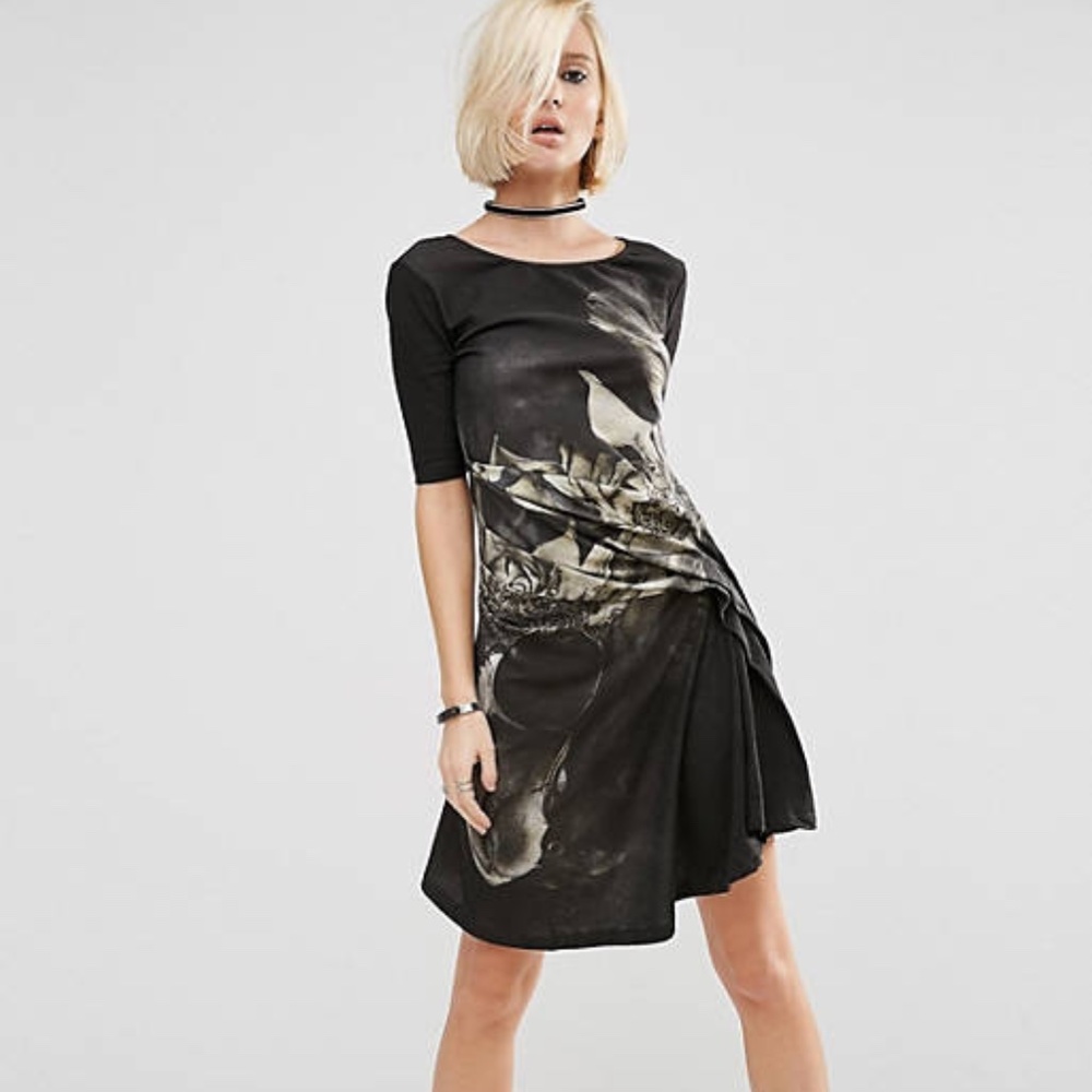 Religion Grey and White Ruched Waist Jaw Dress XS